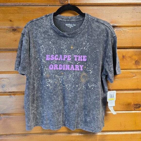 Rebellious One Juniors' Escape The Ordinary Mineral Wash T-Shirt Size M - Picture 1 of 6